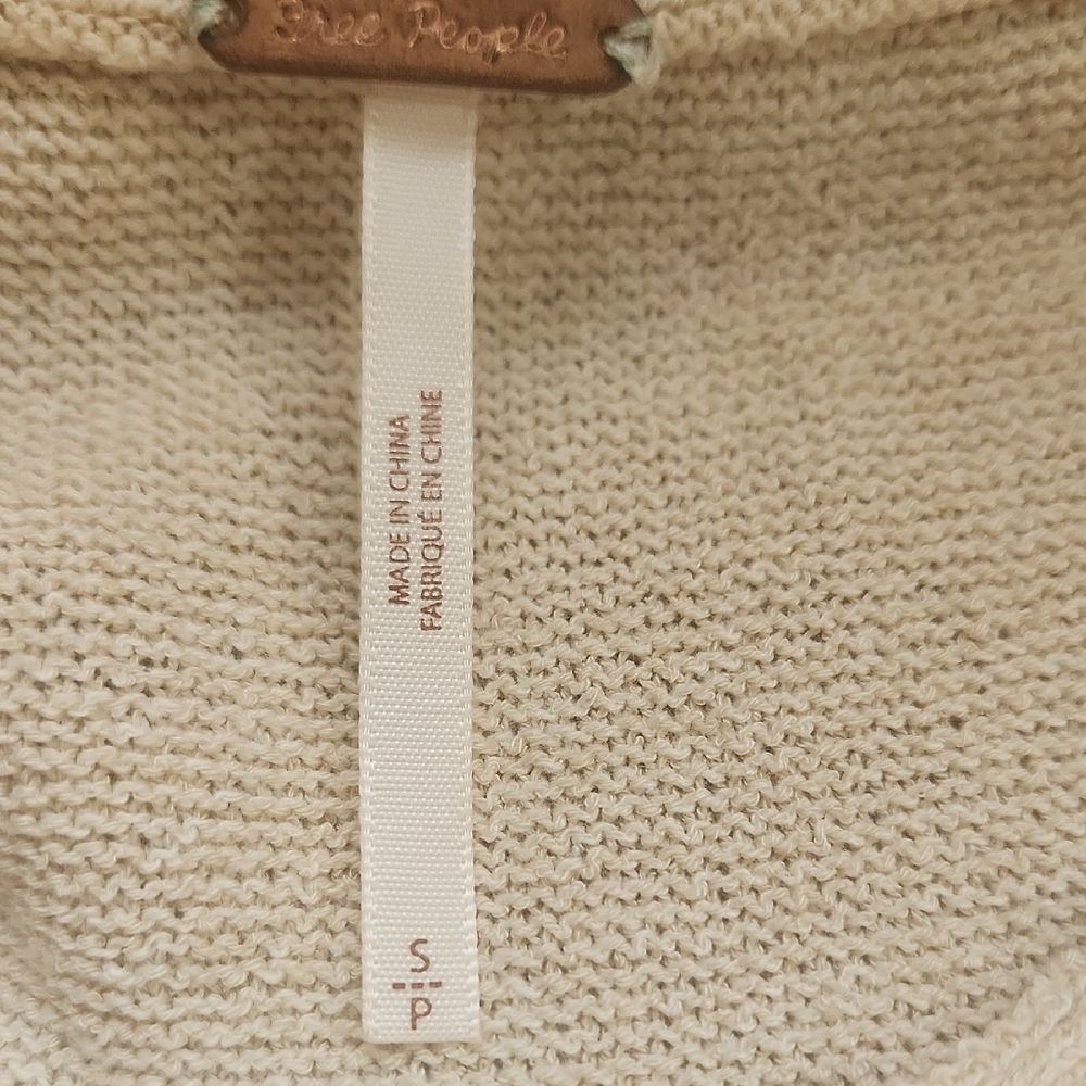 FP Movement by Free People Cream V-Neck Sweater/Tunic - Picture 2 of 9